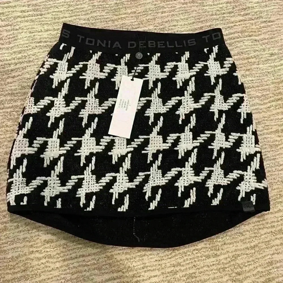 NWT TONIA DEBELLIS WOMEN'S SKI SKIRT in black ivory Sz S SNOW VACATION WINTER - Picture 3 of 7